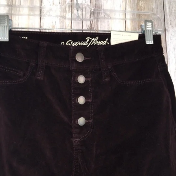 NWT Universal Thread High Rise Maroon Corduroy Jeans - Picture 4 of 5